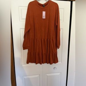 Rust sweatshirt dress, tiered. NWT